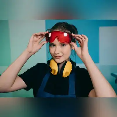 何薇蔓